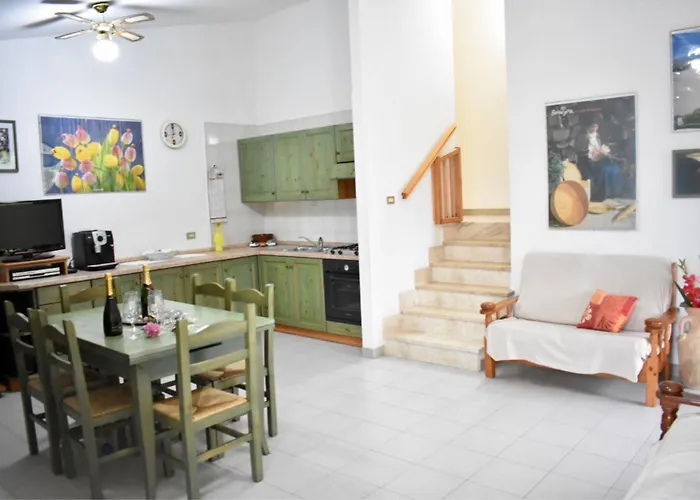 Apartment Giulia Domus De Maria